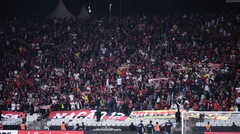 Foto: (Ettore Chiereguini/AGIF) – A Neo Química Arena recebeu 4 mil torcedores visitantes na decisão entre Corinthians e Flamengo pela Libertadores, o que irritou a Fiel Torcida