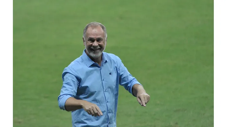 Foto: Jhony Pinho/AGIF - Mano sabe da qualidade do jogador.