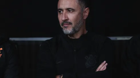 SP - Sao Paulo - 17/08/2022 - COPA DO BRASIL 2022, CORINTHIANS X ATLETICO-GO - Vitor Pereira tecnico do Corinthians durante partida contra o Atletico-GO no estadio Arena Corinthians pelo campeonato Copa do Brasil 2022. Foto: Ettore Chiereguini/AGIF