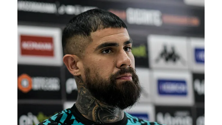Foto: Thiago Ribeiro/AGIF - Defensor é outro atleta que vem deixando a desejar