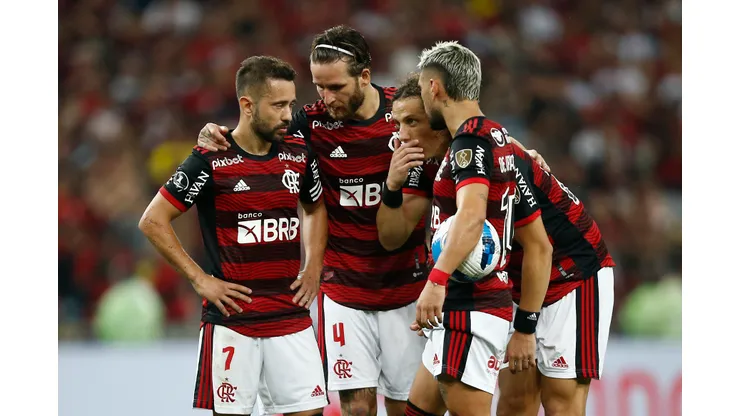 (Photo by Wagner Meier/Getty Images) - Zagueiro foi mandado embora do Morumbi
