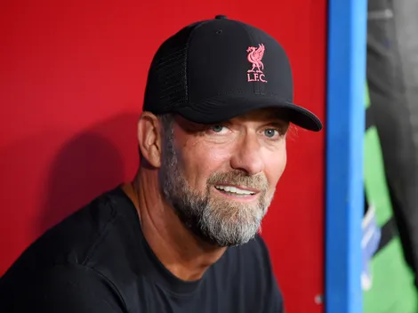 "Klopp vem observando"; Liverpool prepara oferta para assinar com titular do Flamengo