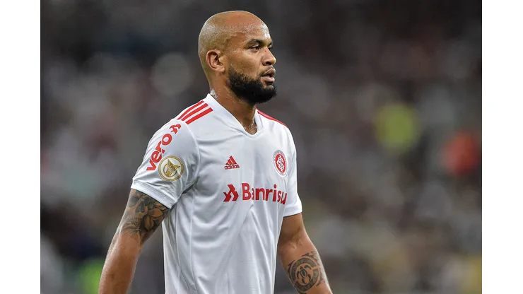 Foto: Thiago Ribeiro/AGIF - Moledo vive indefinição no Inter.