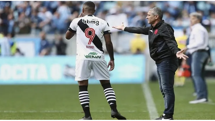 Daniel Ramalho/Vasco- Jorginho, técnico do Vasco