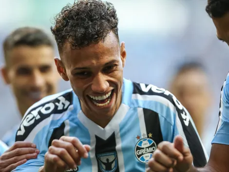 Após ser renegado, parça de Bitello 'impressiona' Renato e deve ganhar espaço no Grêmio