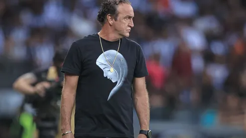 Foto: (Pedro Souza/Atlético) – Cuca acredita que o Atlético apresentou uma melhora nesta quarta (7)