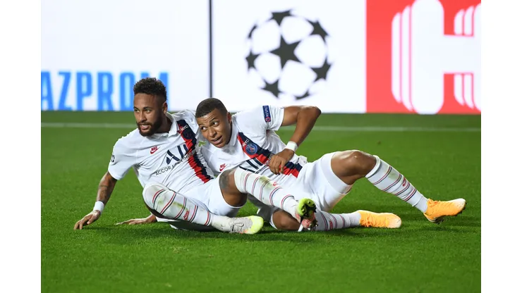 (Photo by David Ramos/Getty Images) - Neymar e Mbappé
