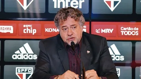 Foto: (Érico Leonan/saopaulofc.net) – Julio Casares, presidente do São Paulo, avaliou o trabalho de Rogério Ceni