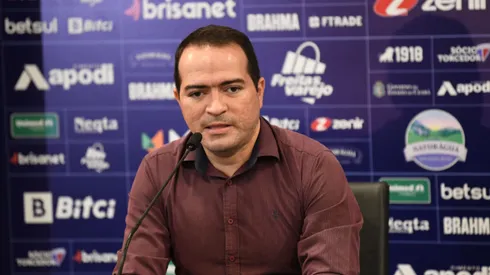 Foto: (Kely Pereira/AGIF) – Marcelo Paz, presidente do Fortaleza, fez um pronunciamento após as cenas lamentáveis que aconteceram no Castelão neste domingo (3)