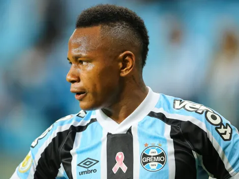 Jornalista 'esquece' Campaz e crava novo titular com Renato Gaúcho no Grêmio