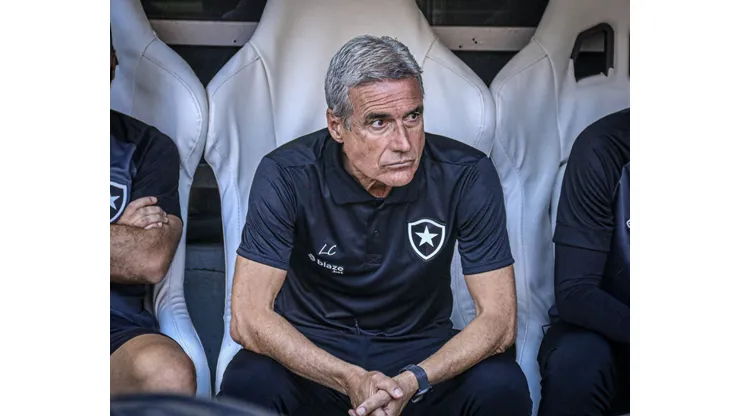 Lucas Emanuel/AGIF- Luís Castro, técnico do Botafogo