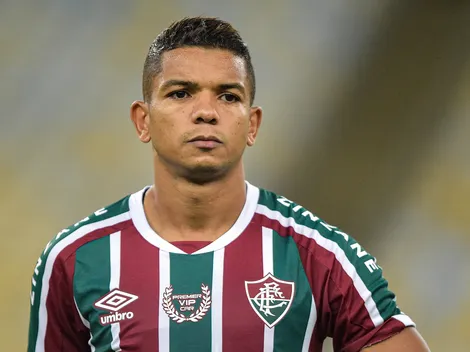 Diniz se prepara e leva novidades na "bagagem" para duelo contra Athletico-PR