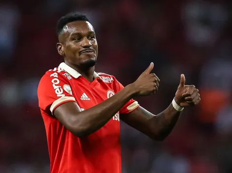 Corinthians x Internacional: Gringo 'rouba' vaga de Edenílson e promete "chegadinha" em titular do Timão