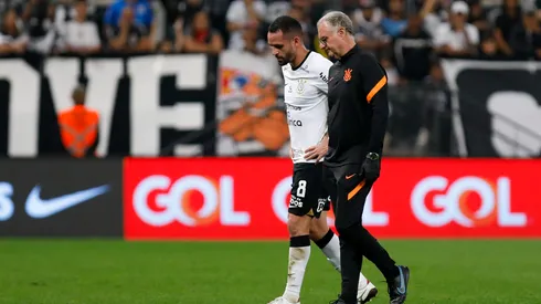 Foto: (Ricardo Moreira/Getty Images) – Renato Augusto apresentou fadiga muscular no jogo entre Corinthians e Fluminense