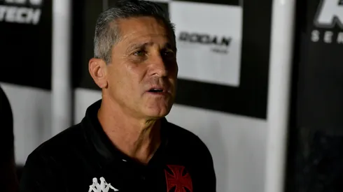 Foto: Thiago Ribeiro/AGIF - Jorginho tem problemas no Vasco para encarar o Ituano