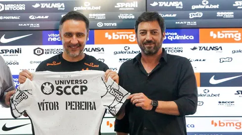 Foto: (Rodrigo Coca/Ag. Corinthians) – Duílio Monteiro Alves, presidente do Corinthians, quer a permanência de Vítor Pereira
