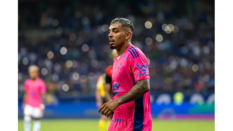 Foto: Alessandra Torres/AGIF - Matheus Bidu pode deixar o Cruzeiro em 2023
