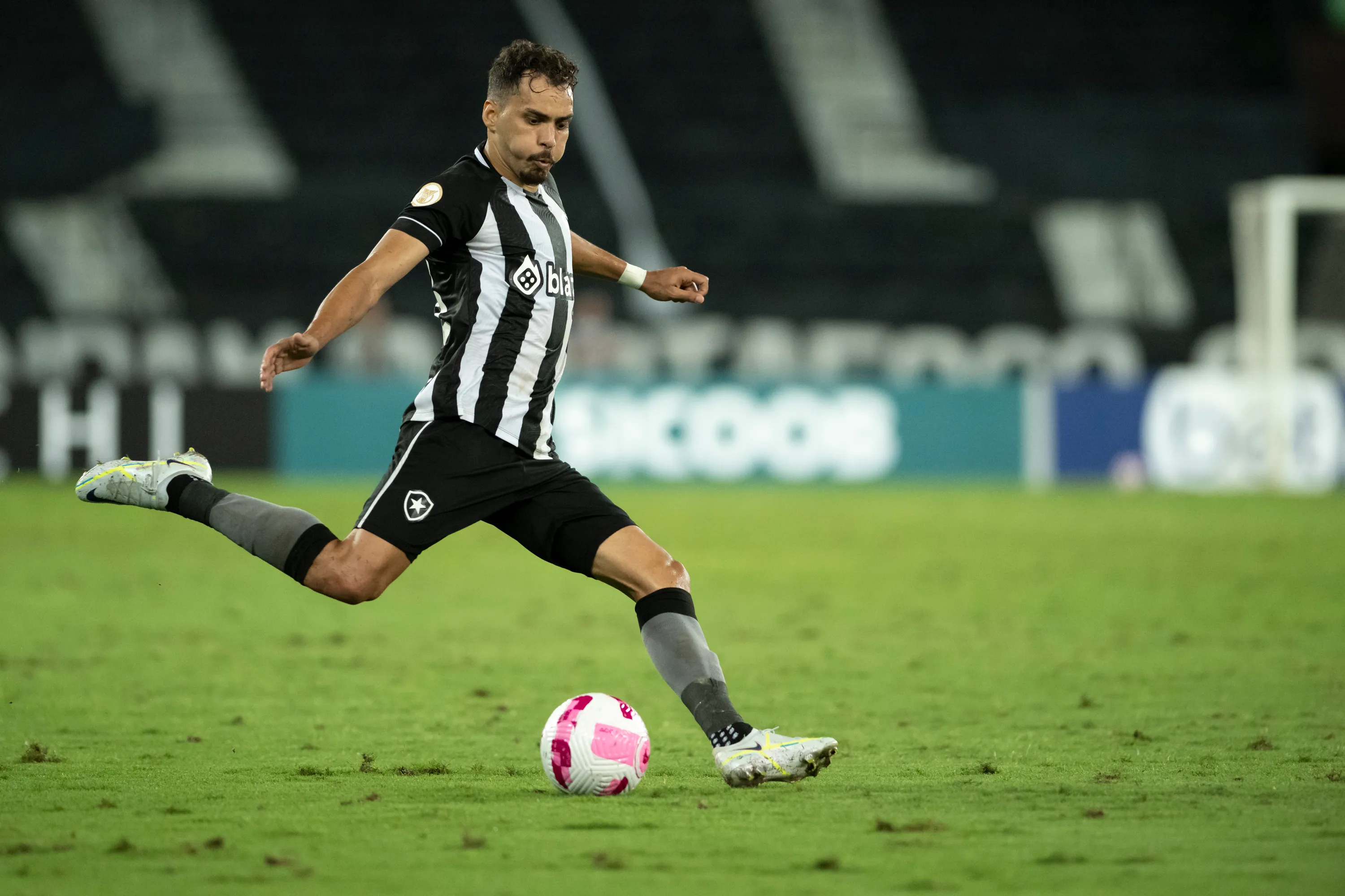 Jorge Rodrigues/AGIF- Eduardo, meia do Botafogo