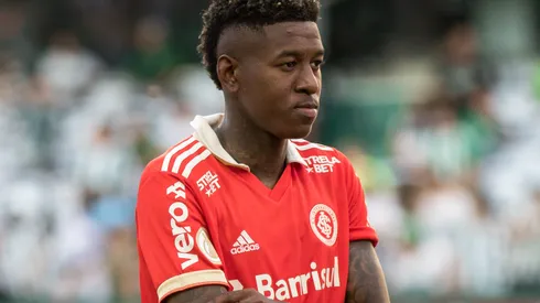 Robson Mafra/AGIF- Vitão, zagueiro do Inter