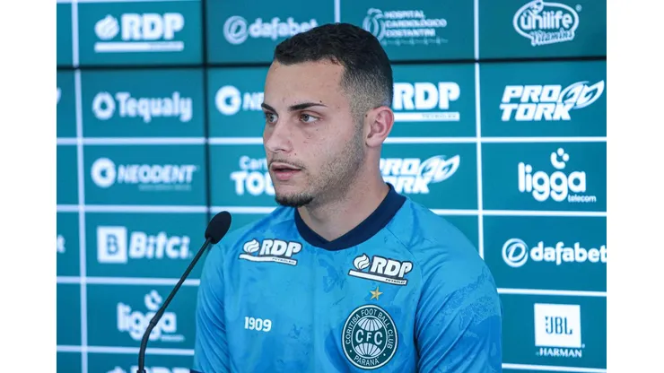Foto: Guilherme Griebeler / Coritiba- Bruno Gomes