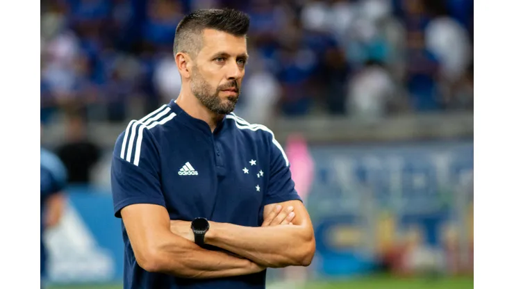 Fernando Moreno/AGIF- Paulo Pezzolano, técnico do Cruzeiro