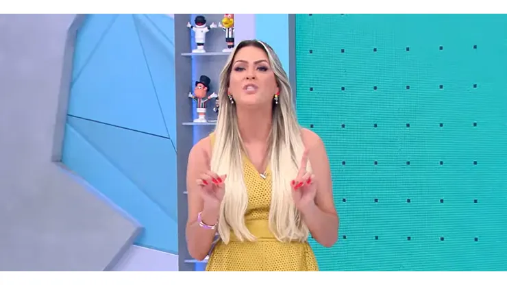 Foto: Reprodução/TV Bandeirantes - Renata Fan se pronuncia após polêmica com a torcida do Corinthians