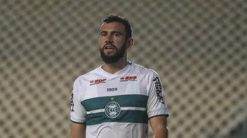 Foto: Ronald Felipe/AGIF – Cástan manda a real sobre saída de Thonny Anderson no Coritiba