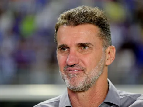 Renato 'rejeita' pedidos da torcida e descarta utilizar ex-xodó de Vagner Mancini no Grêmio