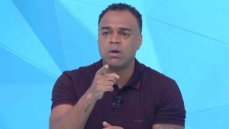 Denílson elogia titular do São Paulo em clássico