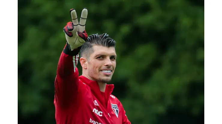 Foto: Marcello Zambrana/AGIF - Volpi vira assunto na torcida do São Paulo
