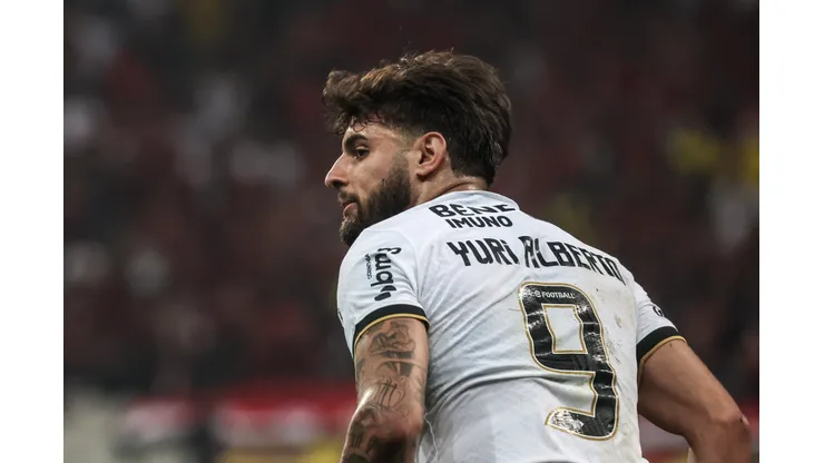Foto: (Marcello Zambrana/AGIF) - Yuri Alberto pode ganhar um concorrente de peso no Corinthians