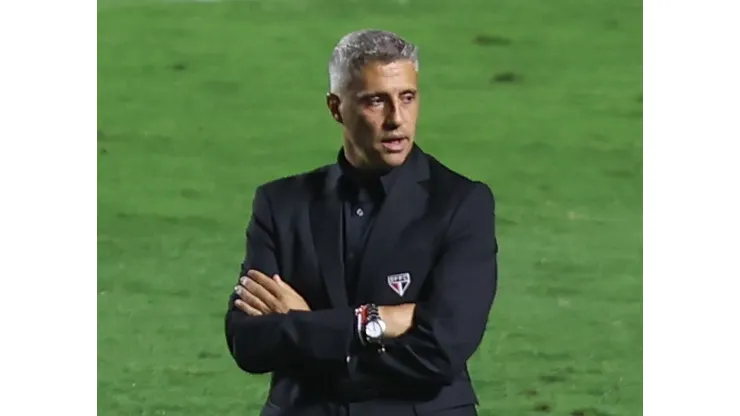 Foto: (Marcello Zambrana/AGIF) - Hernán Crespo, ex-São Paulo, pode pintar na América do Sul