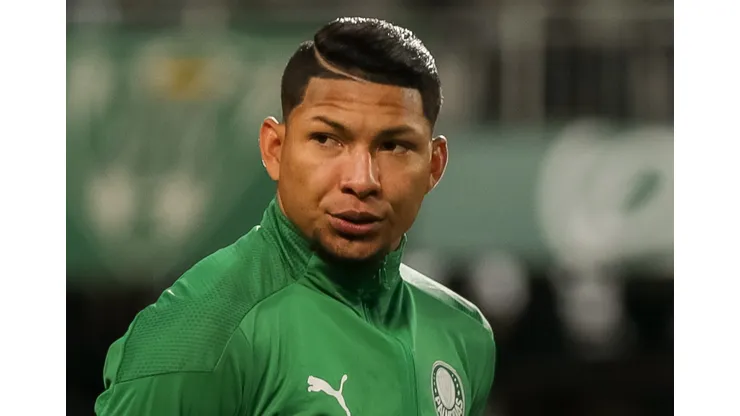 Foto: Robson Mafra/AGIF - Rony deve renovar com o Palmeiras até 2026