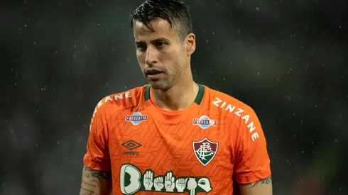 Foto: Jorge Rodrigues/AGIF – Fábio é criticado pelas organizadas do Fluminense