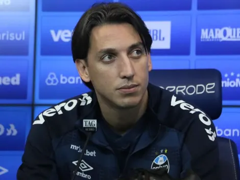 Jornalista coloca defensor do Grêmio no 'chinelo' em comparação com rival e revolta torcida do Imortal