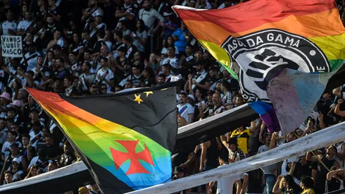 Foto: (Thiago Ribeiro/AGIF) – A torcida do Vasco se tornou patrimônio cultural imaterial do estado do Rio de Janeiro