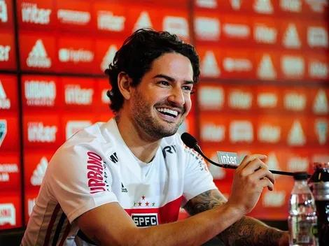 Hernan 'caça' exclusiva dos bastidores e abre o jogo sobre retorno de Pato ao São Paulo