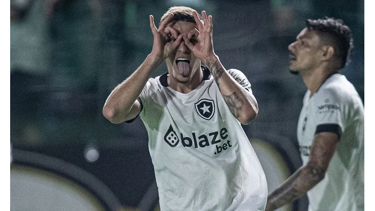 Fotos: (Heber Gomes/AGIF) - Del Piage saiu em defesa do Botafogo nas redes sociais