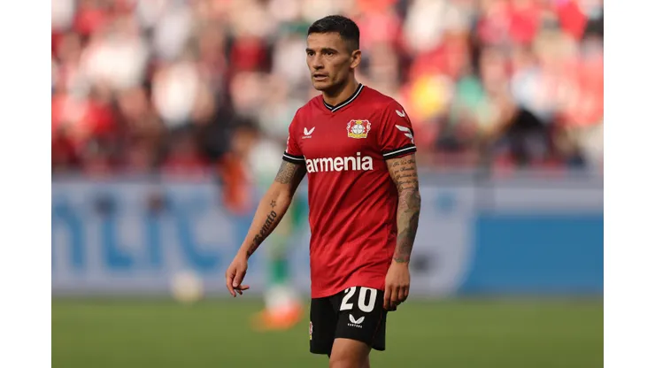 Christof Koepsel/ Getty images- Charles Aránguiz, meia do Bayer Leverkusen