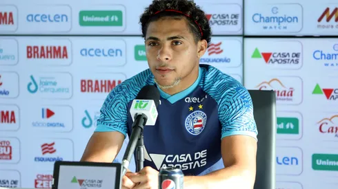 Foto: (Felipe Oliveira/EC Bahia) – Jacaré concedeu entrevista coletiva nesta quinta (6)