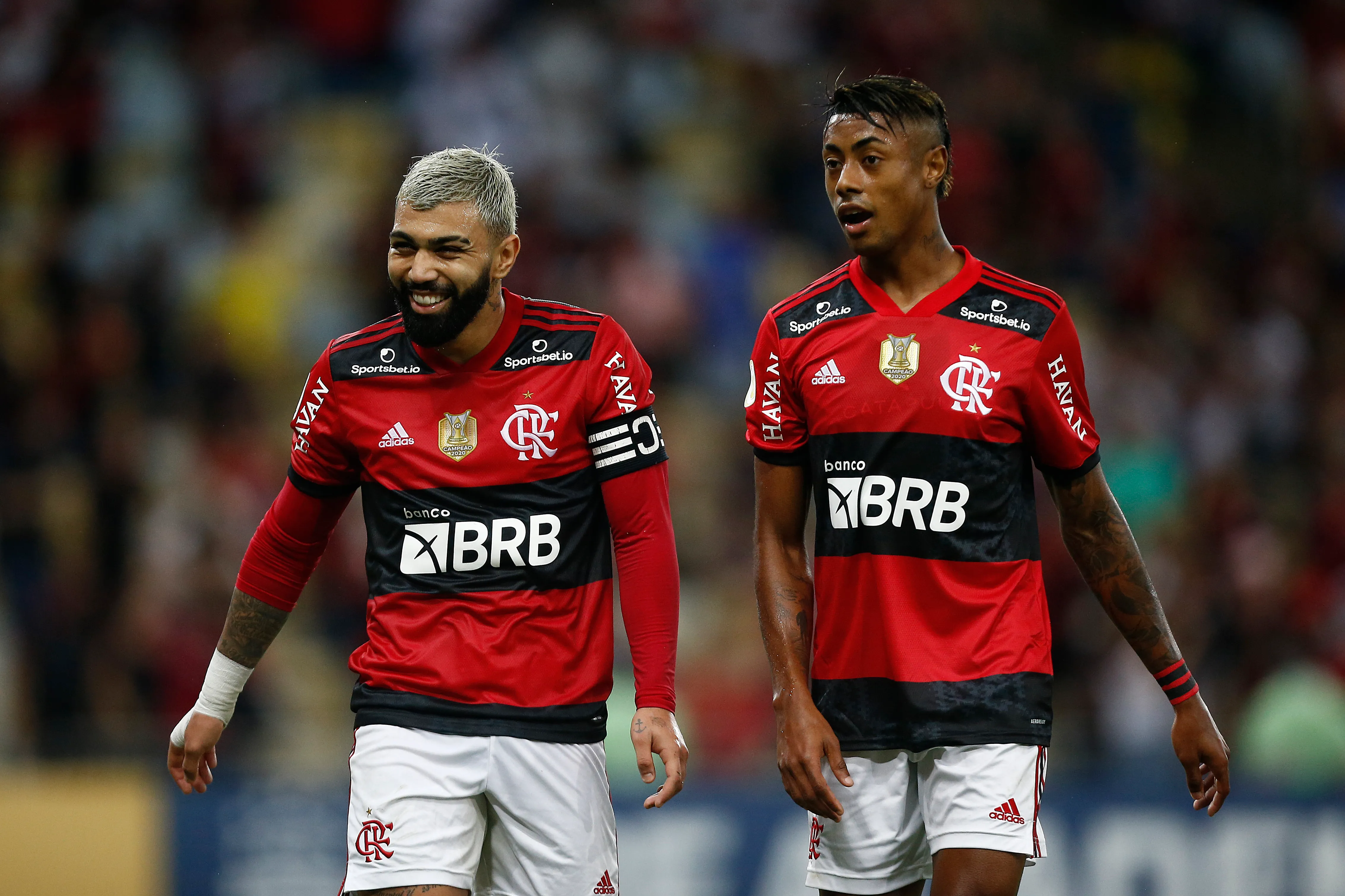 Gabigol e Bruno Henrique: Dupla já está na história do Flamengo – Foto: Wagner Meier/Getty Images