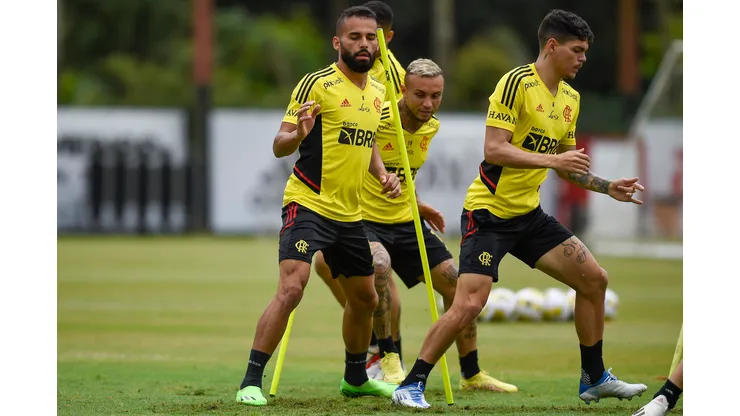 Foto: Marcelo Cortes / Flamengo - Ayrton Lucas tem números impressionante no Fla