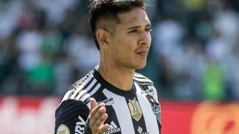 Foto: (Robson Mafra/AGIF) – Zaracho concedeu entrevista coletiva no Atlético nesta terça (4)