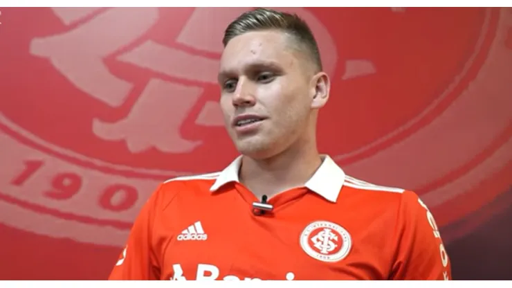Foto: Reprodução/YouTube - Companheiro do atacante deve ser desfalque contra o Fla
