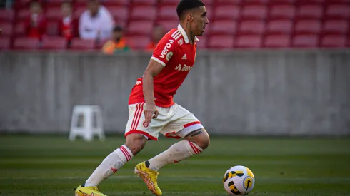 Maxi Franzoi/AGIF- Gabriel, volante do Inter