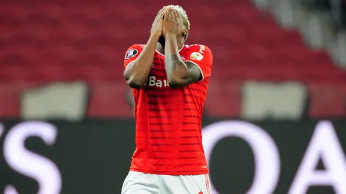 Getty Images- Edenílson, volante do Inter