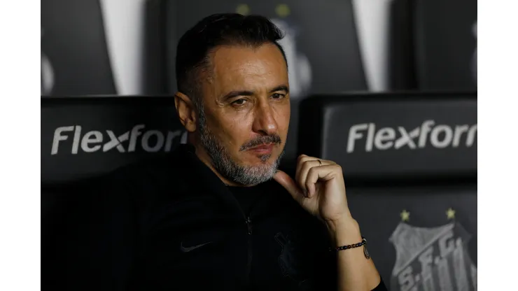 Ricardo Moreira/ Getty Images- Vítor Pereira, ex-técnico do Corinthians