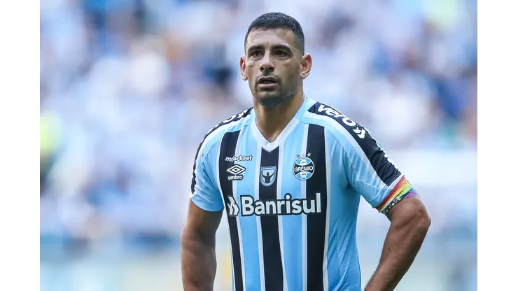Pedro H. Tesch/AGIF- Diego Souza. centroavante do Grêmio