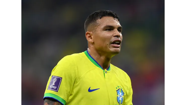 Foto: (Justin Setterfield/Getty Images) - Thiago Silva fez questão de sair em defesa de seus companheiros de Seleção Brasileira após uma declaração polêmica do técnico da Sérvia