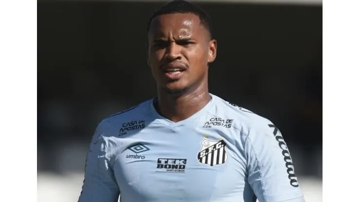 Foto: Ivan Storti/Santos FC - John interessa ao São Paulo